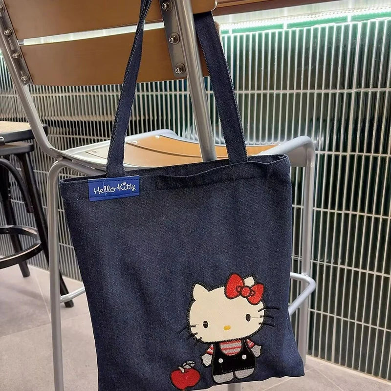 Hello Kitty Large Tote Bag – Roomy, Cute, and Easy Access!